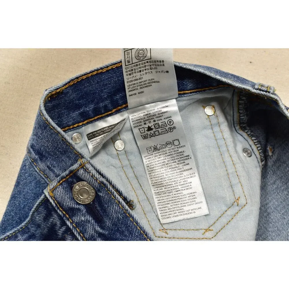 Levi's 550 Relaxed Fit Men's Jeans Blue 38x36 Medium Wash Denim Retro Style